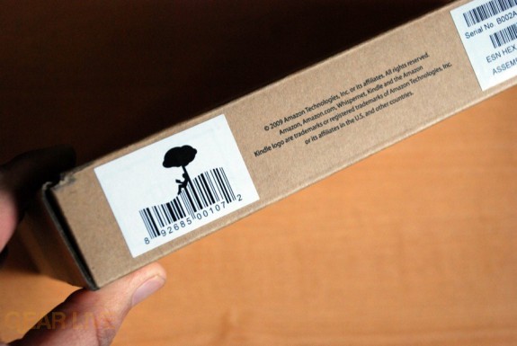 Amazon Kindle 2: Side of box