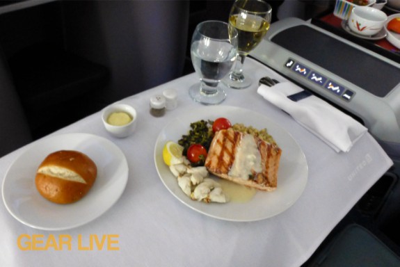 United Boeing 787 Dreamliner BusinessFirst Meals