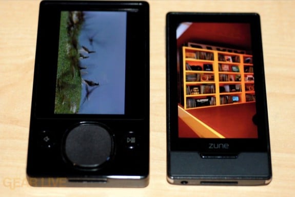 Zune HD OLED screen vs Zune 120 display