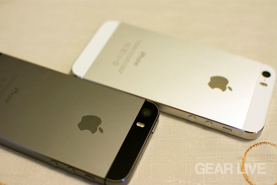 Space gray huawei. Silver и Space Gray. Iphone Space Grey vs Silver. Space Gray или Silver. Space Gray vs серебристый.